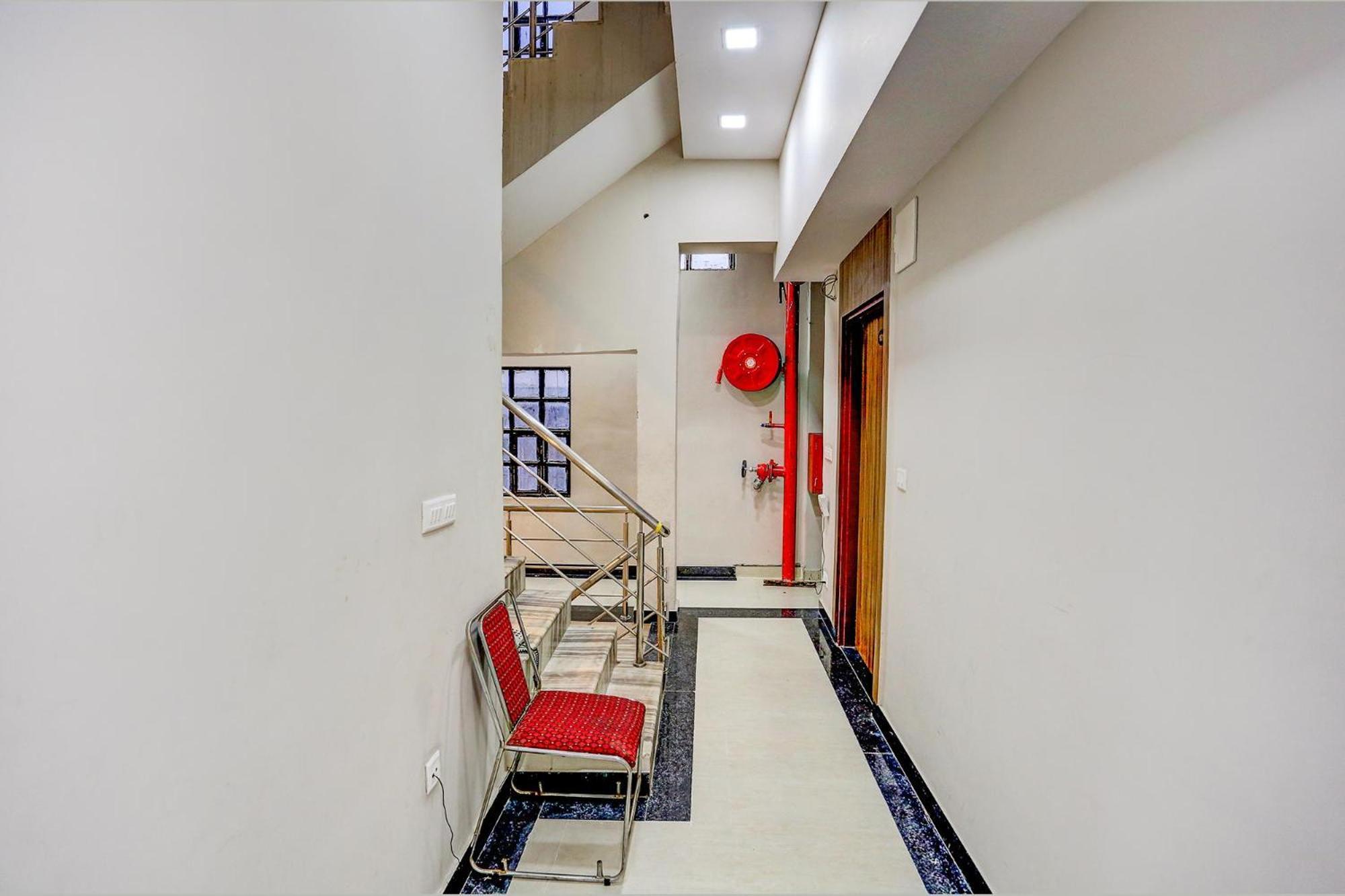 Fabhotel Season Park 2 Τζαϊπούρ Εξωτερικό φωτογραφία
